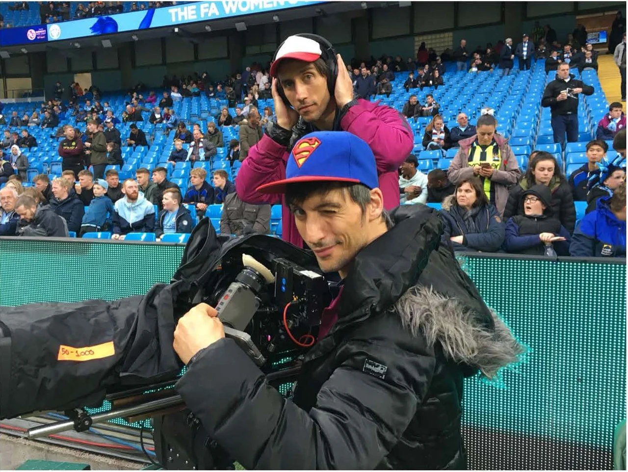Before a match at Manchester’s Etihad Stadium. Photo: Luís Zarzo.